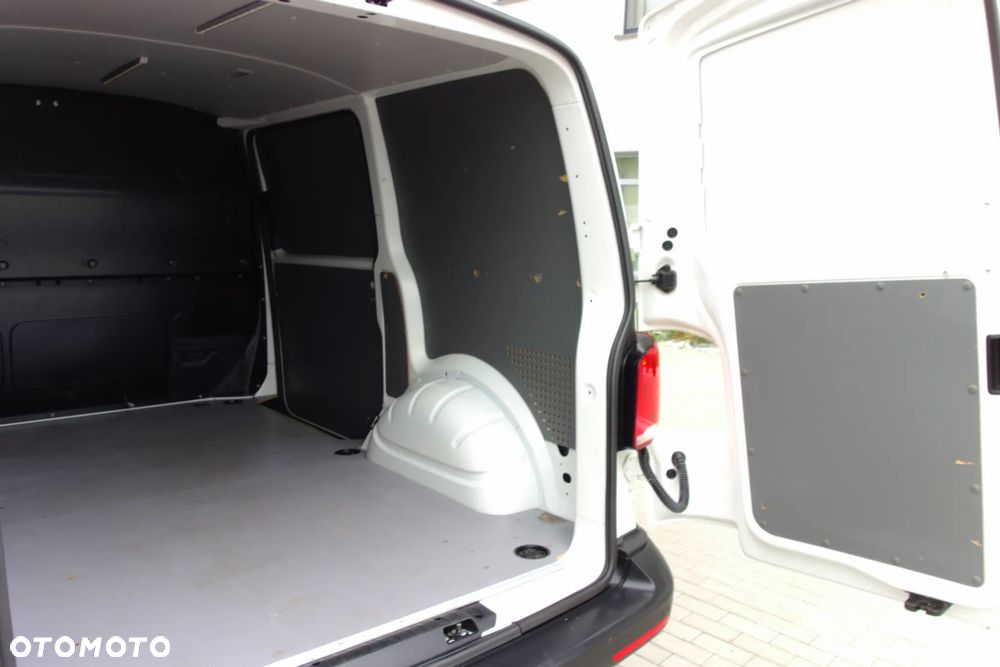 Volkswagen Transporter T6 Automat  2.0 TDI 150 KM L1H1 Klima Webasto - 13