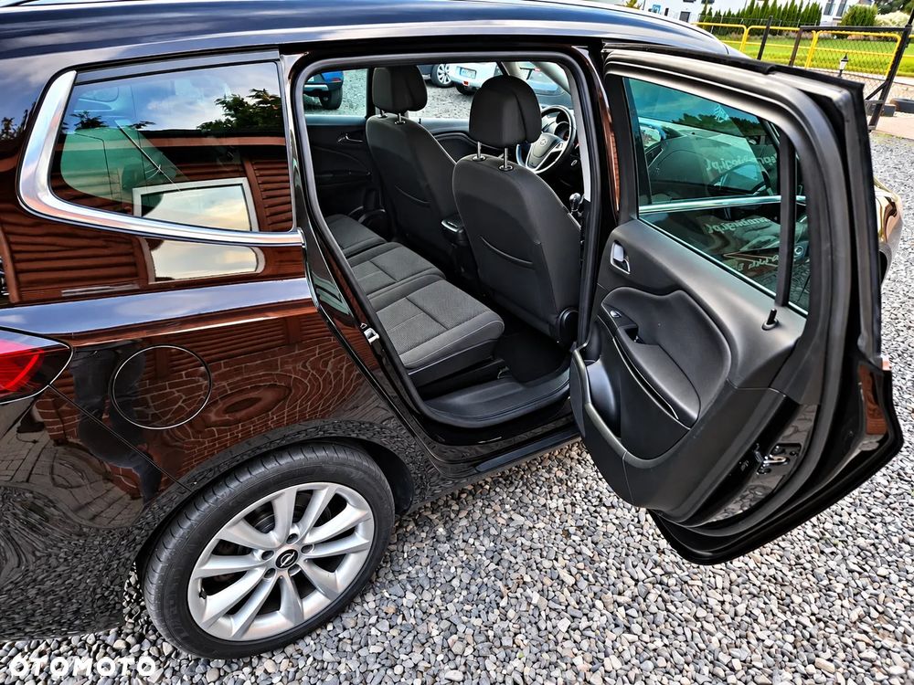 Opel Zafira - 23