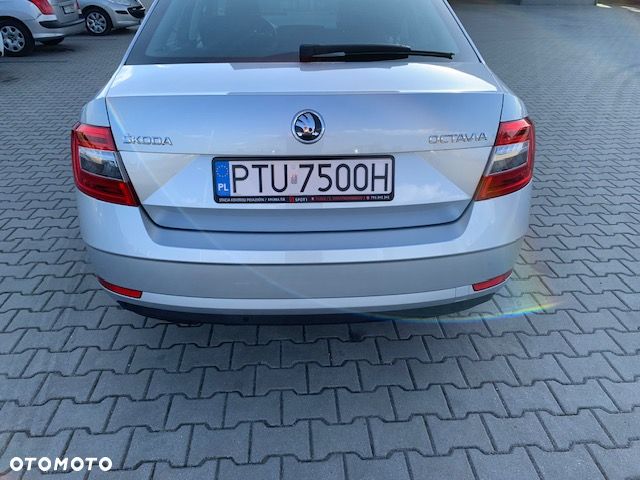 Skoda Octavia 1.6 TDI SCR Ambition - 8