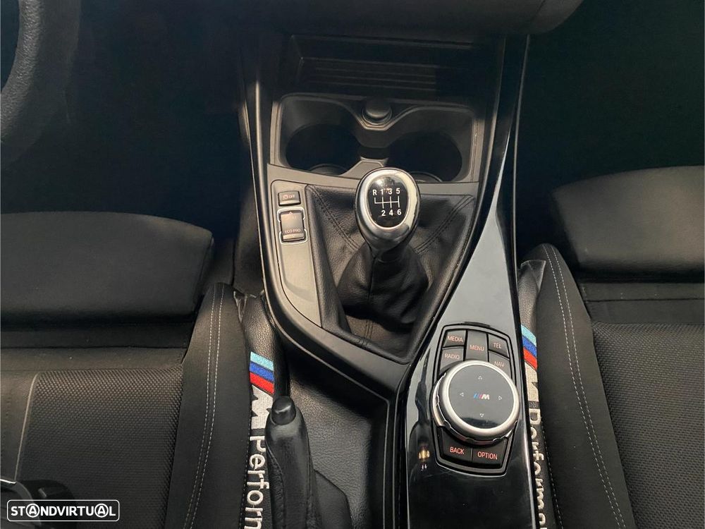 BMW 116 d EfficientDynamics Edition Sport Line - 20