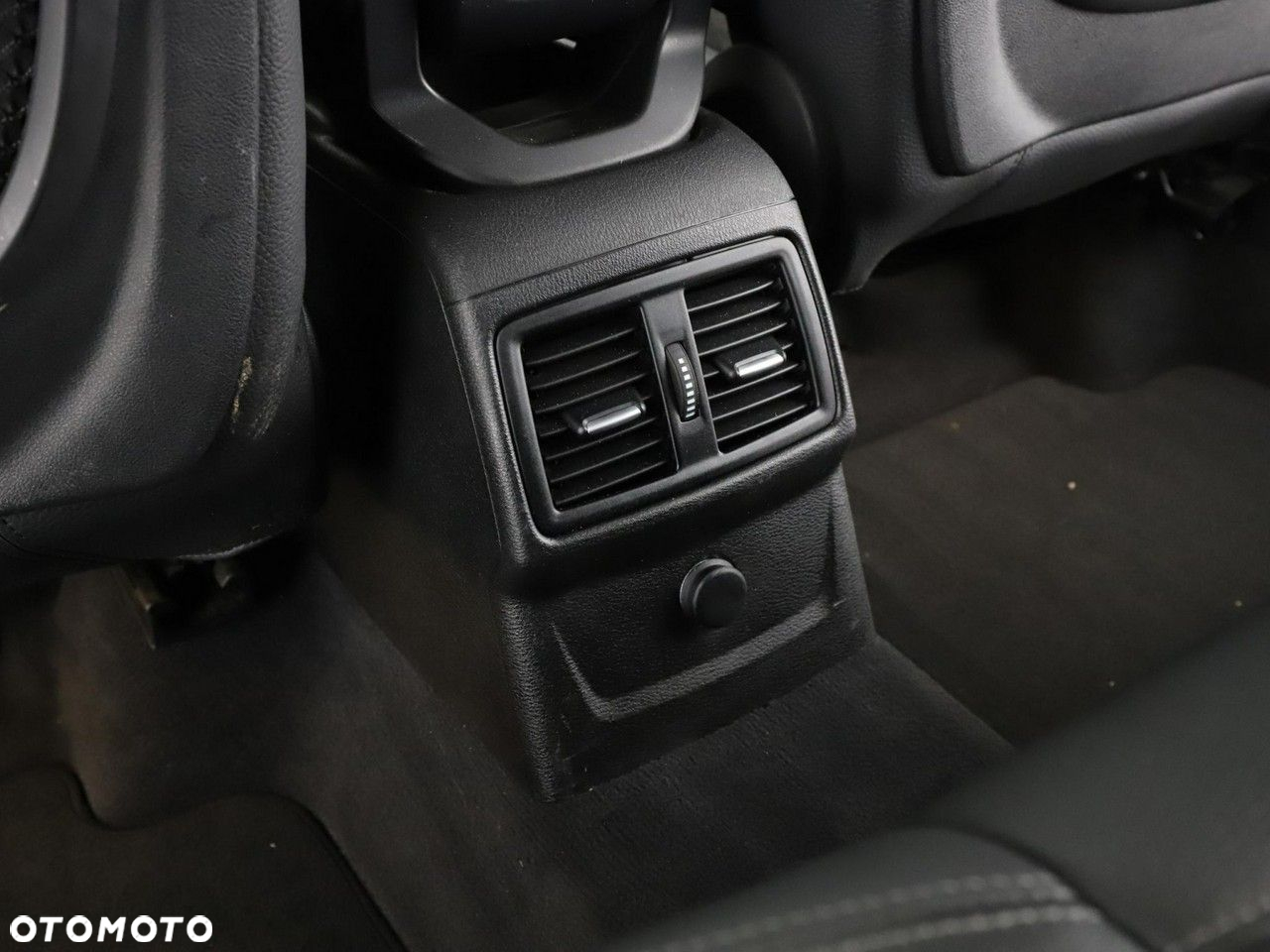BMW X1 xDrive20d xLine - 34