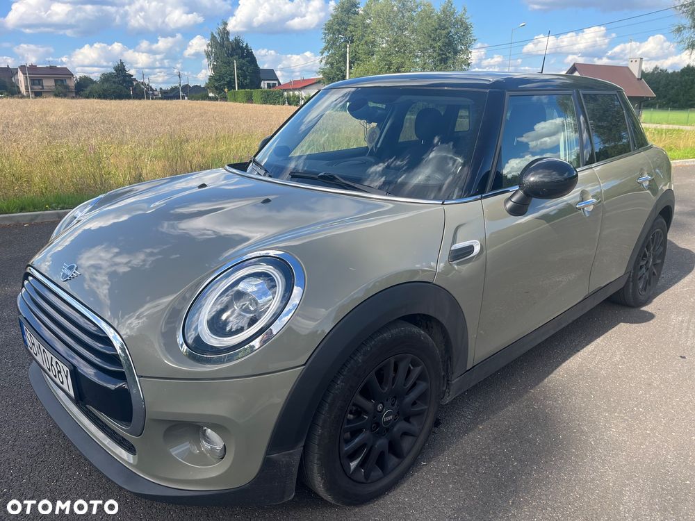 MINI Cooper Standard - 3