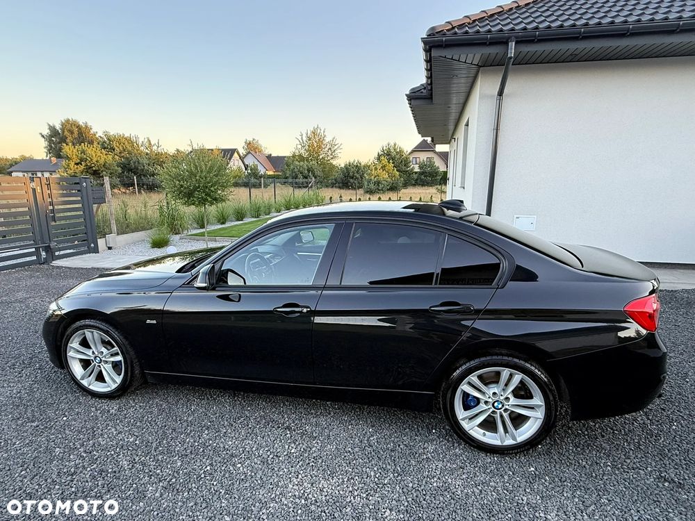 BMW Seria 3 335d xDrive Sport Line - 11