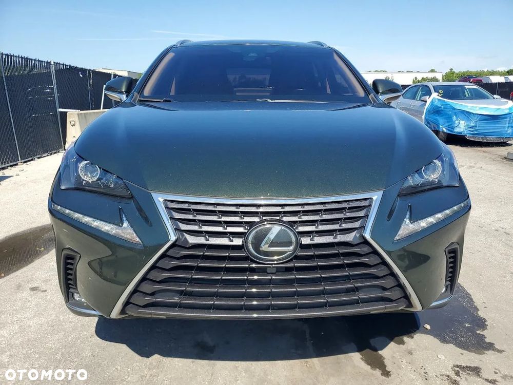 Lexus NX 200t AWD - 5