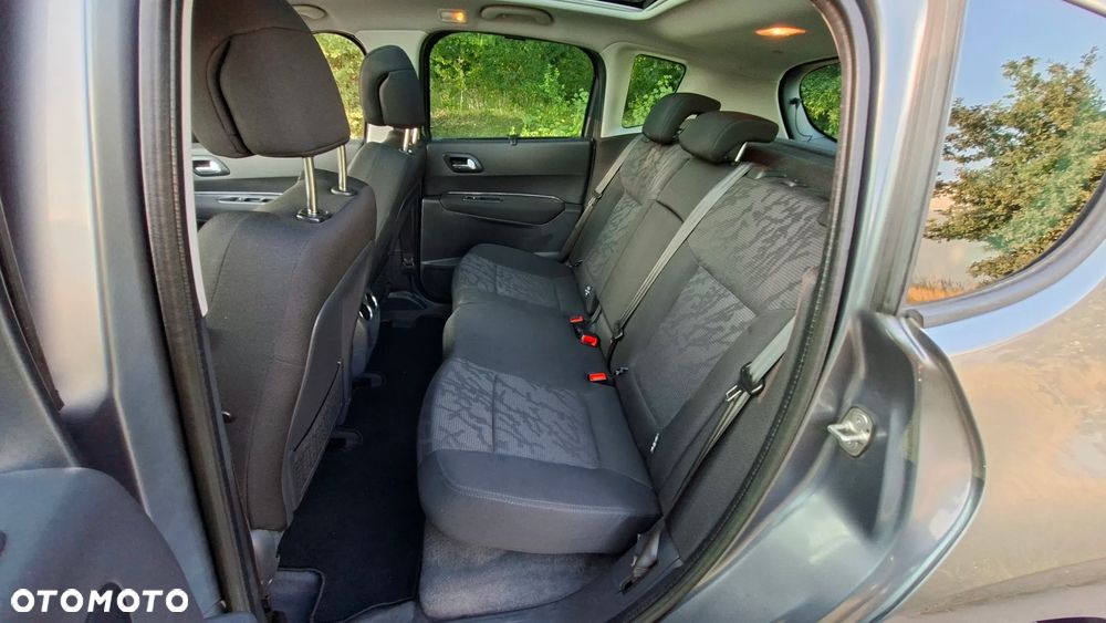 Peugeot 3008 1.6 Premium - 25