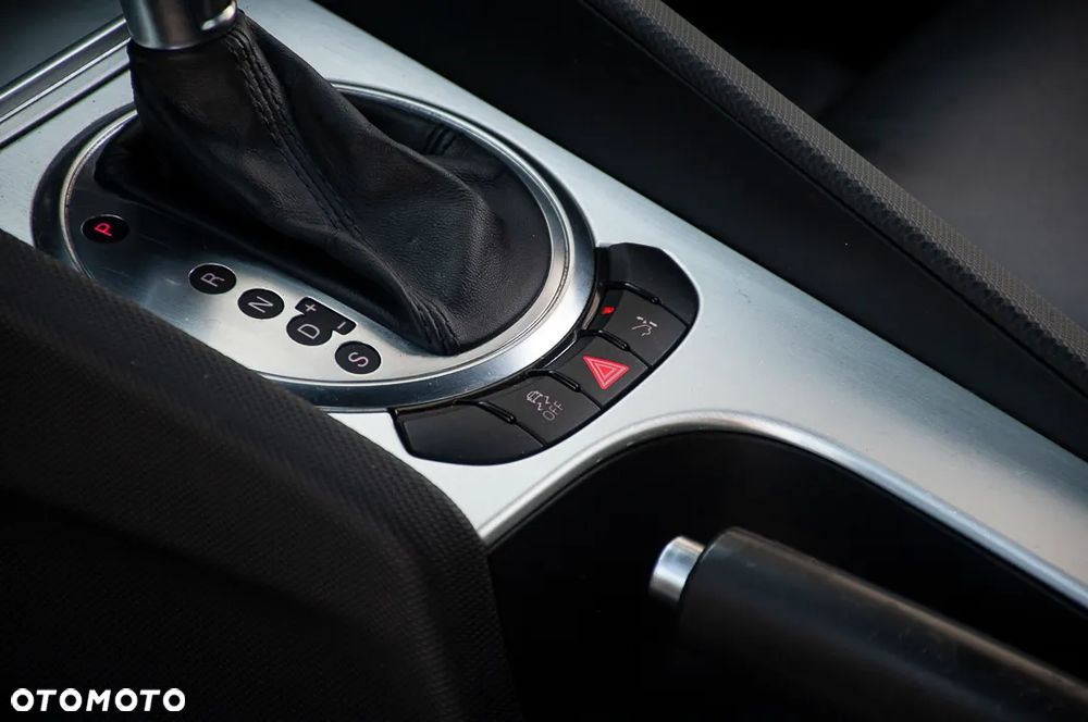 Audi TT Coupé 2.0 TFSI quattro S tronic - 29