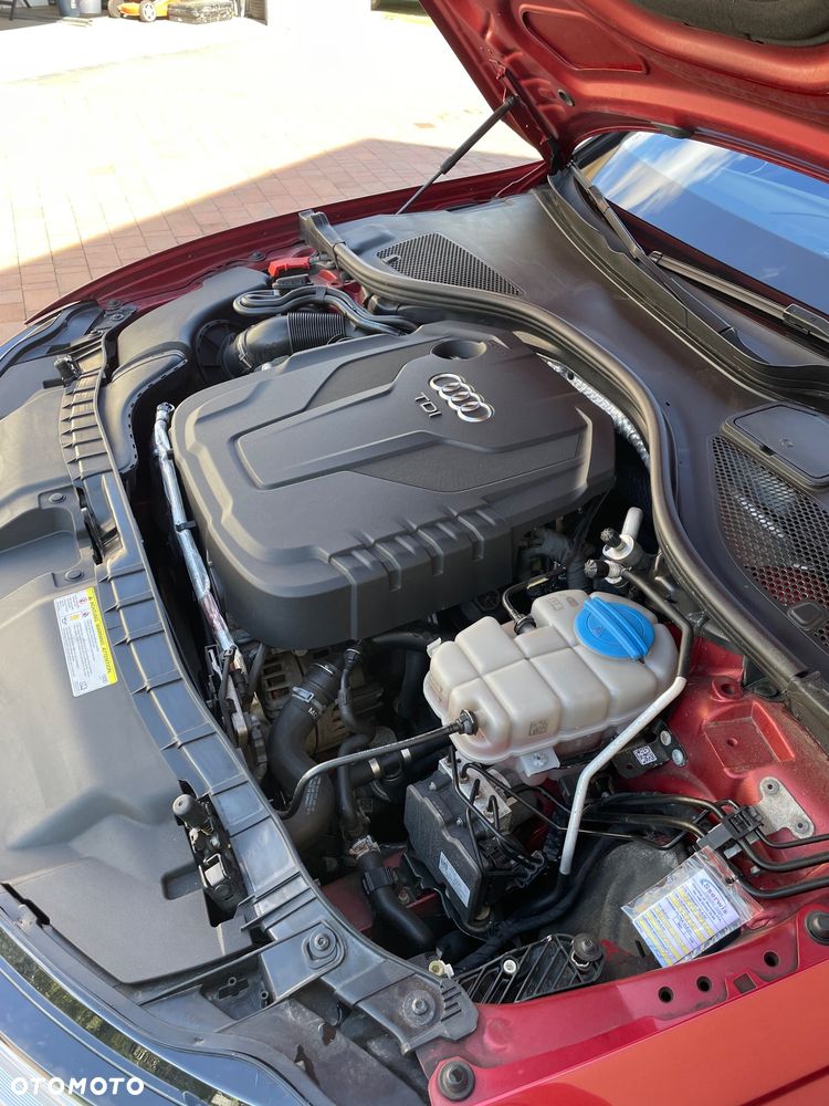 Audi A6 Avant 2.0 TDI ultra S tronic - 14