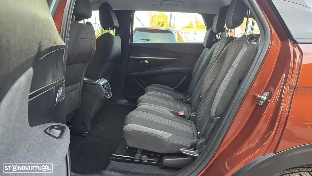 Peugeot 5008 — fotografia 19