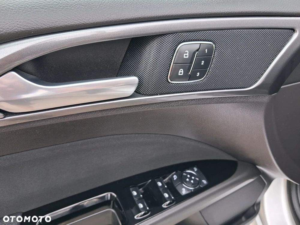 Ford Mondeo 2.0 EcoBlue Titanium - 7