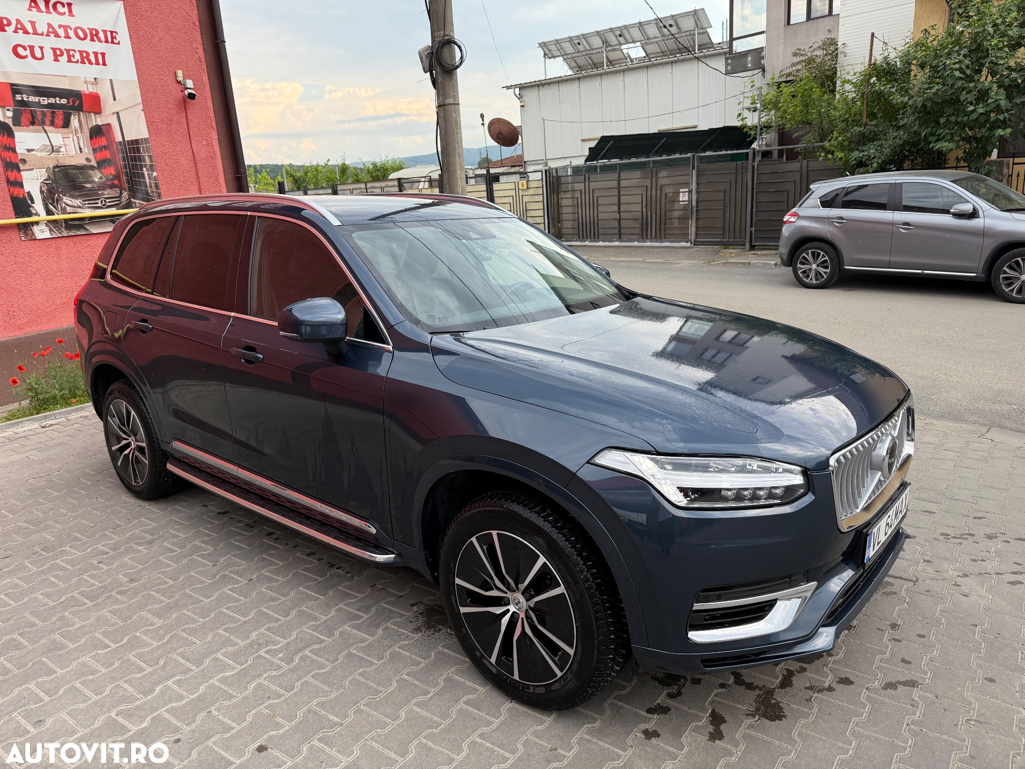 Volvo XC 90 AWD T8 Twin Engine Geartronic RDesign - 33