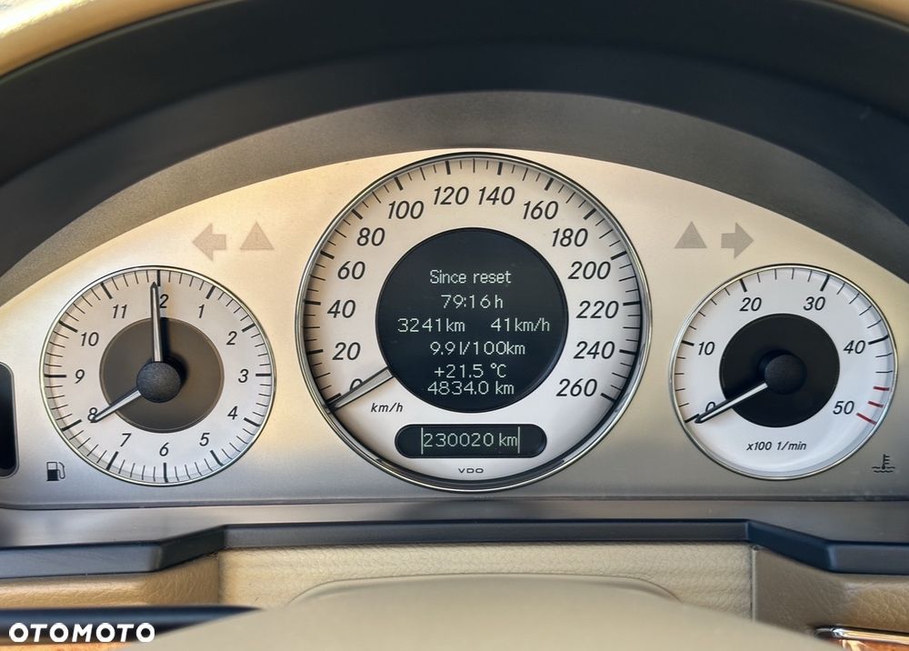 Mercedes-Benz Klasa E 420 CDI Avantgarde - 25