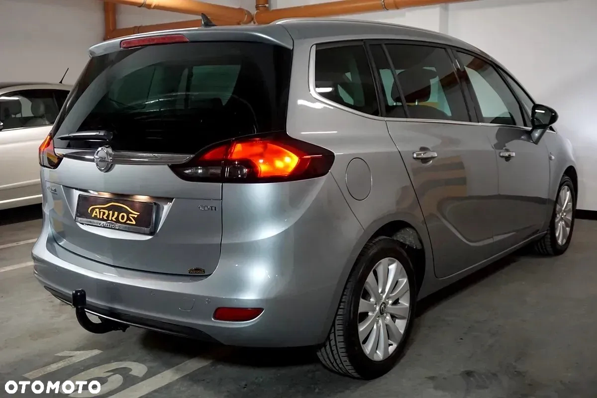 Opel Zafira - 14