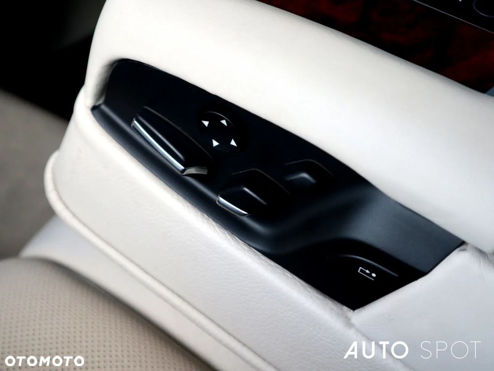 Rolls-Royce Ghost Standard - 38