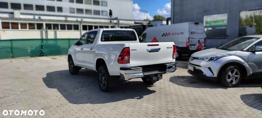 Toyota Hilux 2.8 D-4D mHEV Double Cab Executive 4x4 - 3