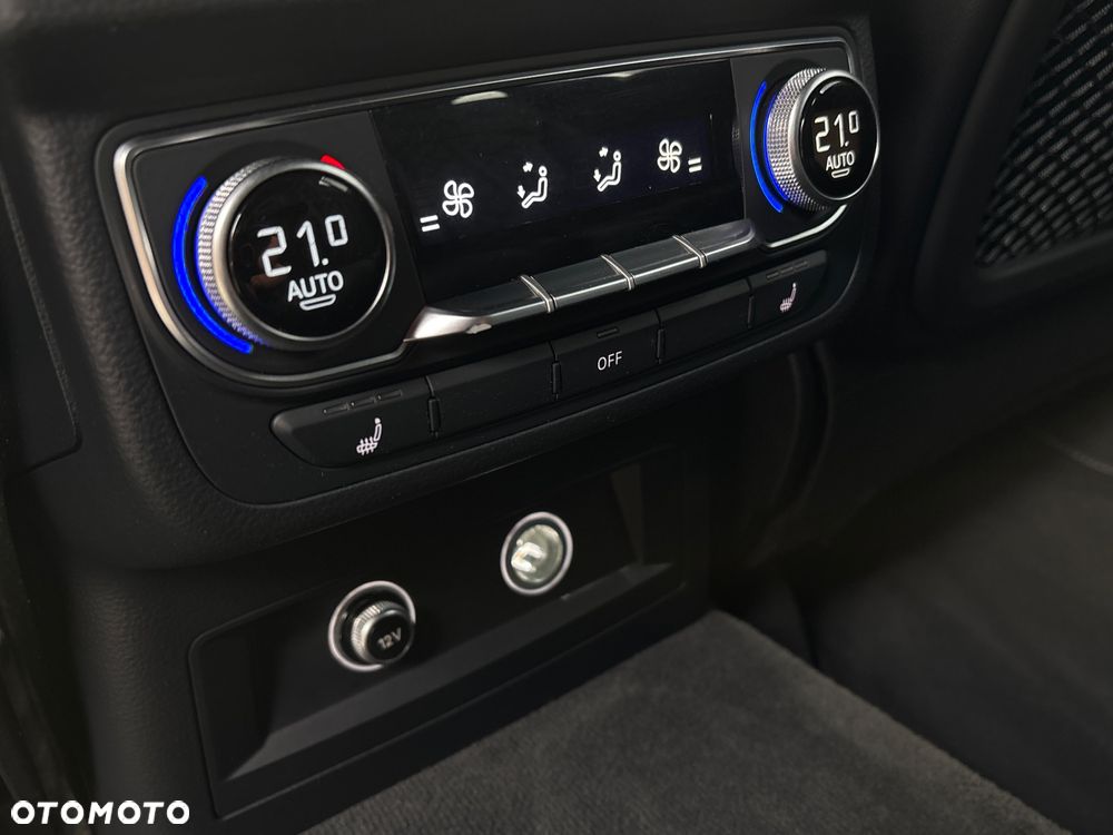 Audi SQ7 4.0 TDI Quattro Tiptronic - 32