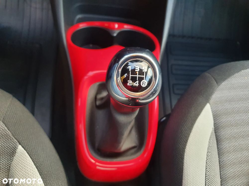 Toyota Aygo - 13