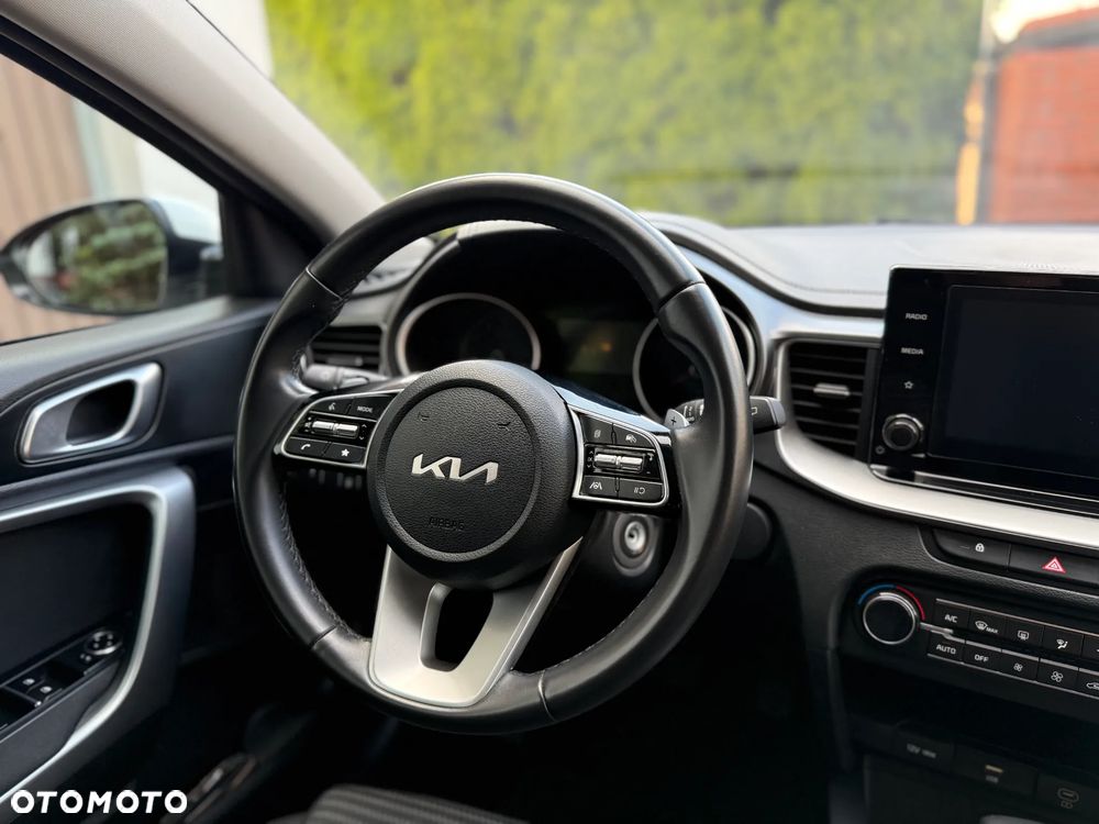 Kia XCeed - 15