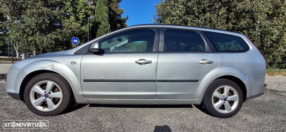 Ford Focus SW 1.6 TDCi Sport - 18