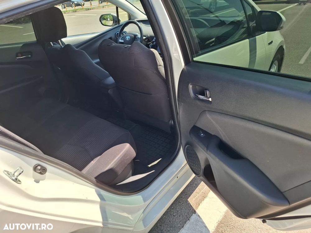 Toyota Prius - 9