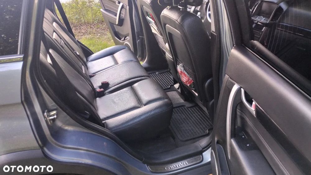 Chevrolet Captiva - 20