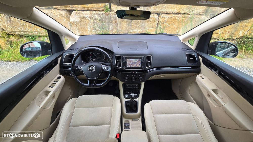 VW Sharan 2.0 TDI Blue Highline - 12