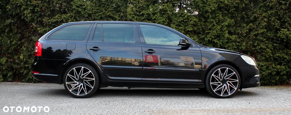 Skoda Octavia 2.0 TDI RS - 12