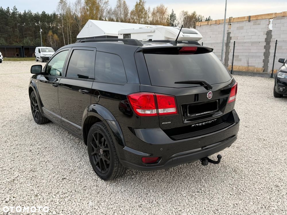 Fiat Freemont 2.0 Multijet 16V DPF Automatik Allrad Black Code - 10