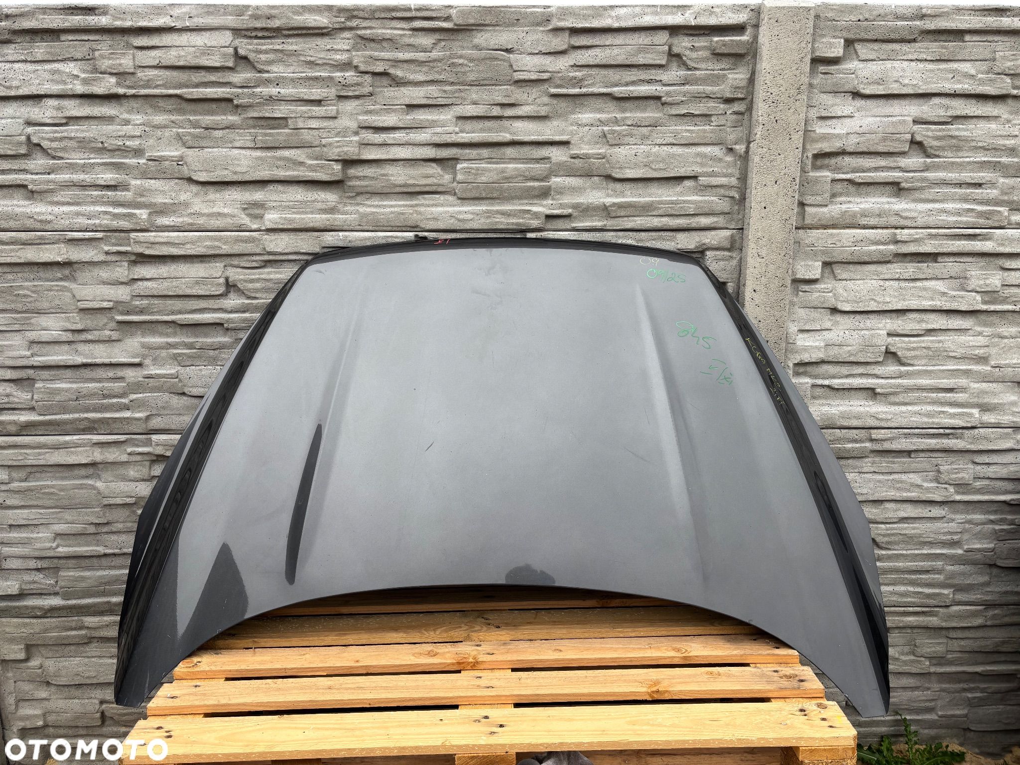 Ford Kuga MK2 lift 2015- Maska silnika - 1