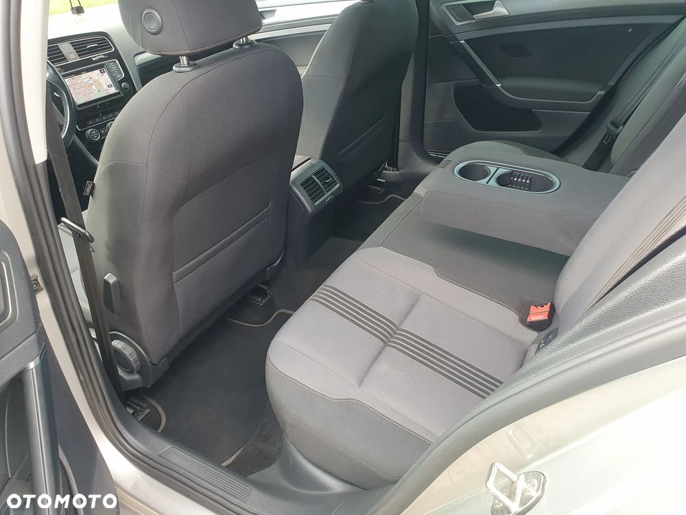 Volkswagen Golf 1.2 TSI BMT Trendline Perfectline - 7