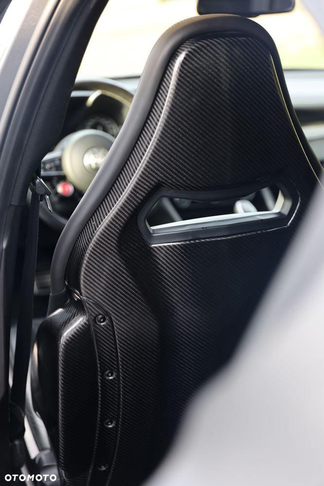 Alfa Romeo Giulia 2.9 Bi Turbo V6 Quadrifoglio - 33