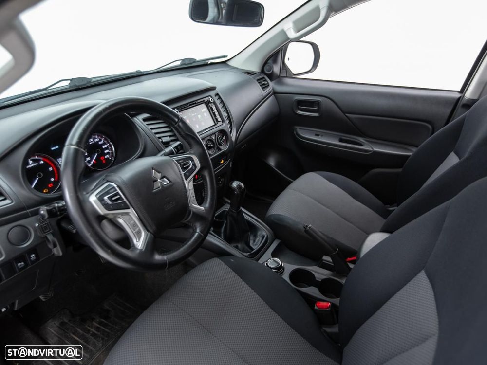 Mitsubishi L200 - 8