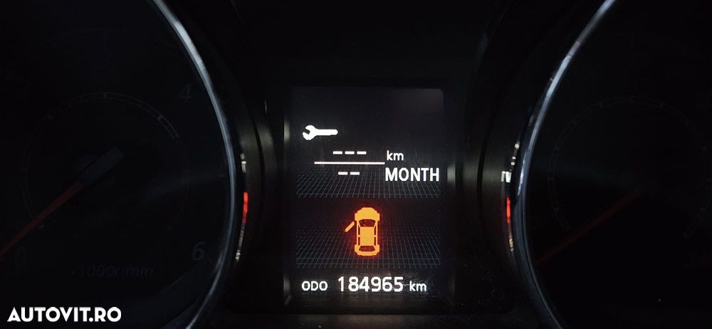 Citroën C-Crosser 2.2 HDI Exclusive - 16