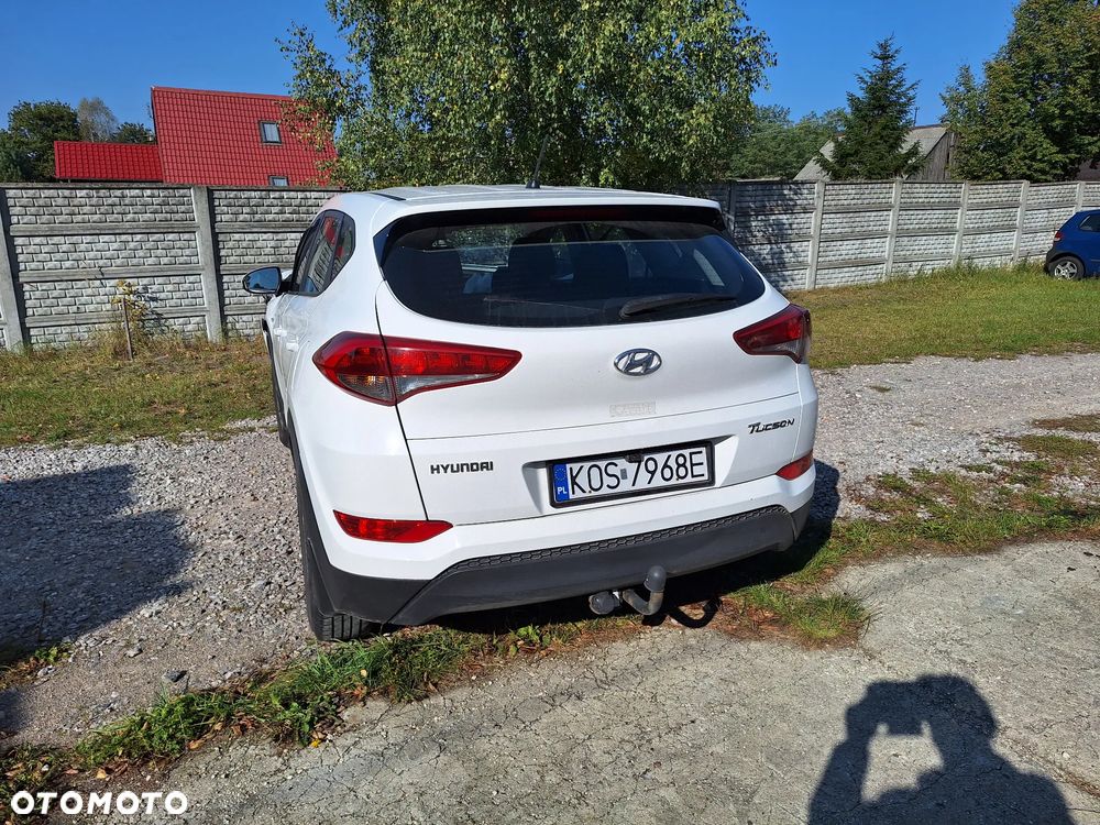 Hyundai Tucson 1.7 CRDI BlueDrive Classic 2WD - 10