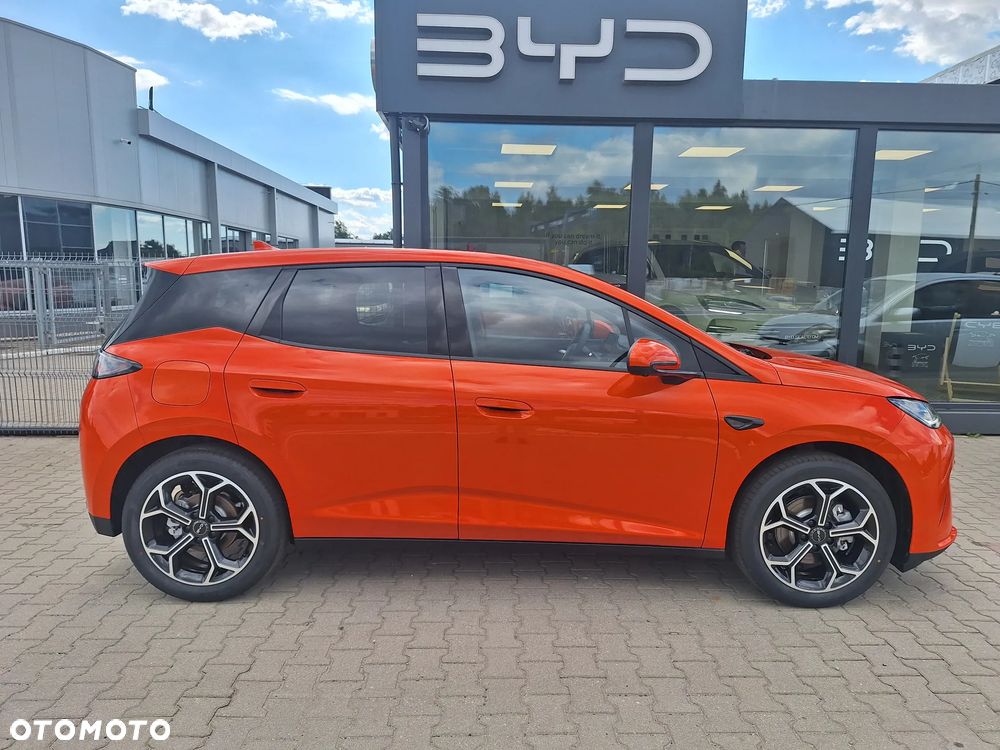 BYD Dolphin Comfort E-CVT - 4