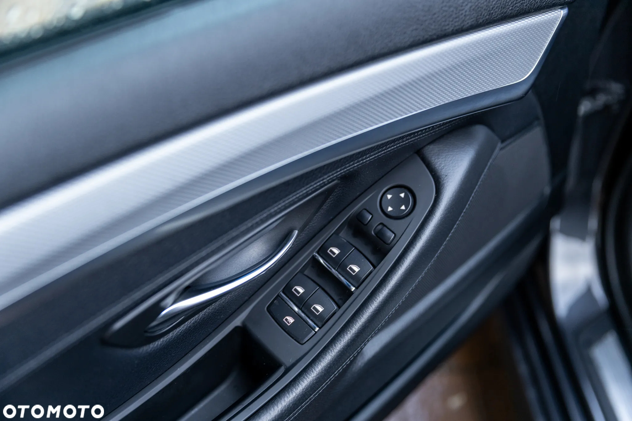 BMW Seria 5 530d xDrive - 20
