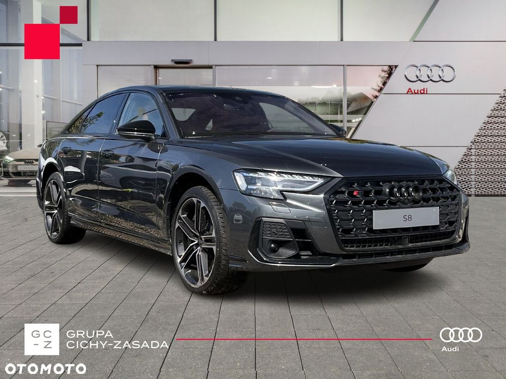 Audi S8 - 7