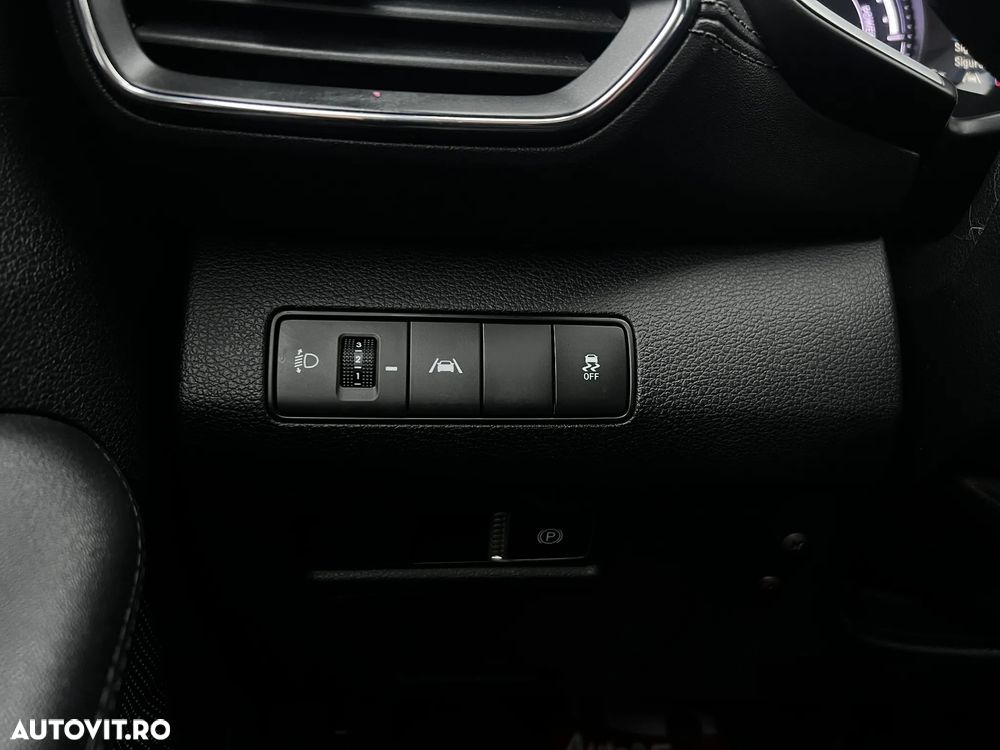 Hyundai Santa Fe - 30