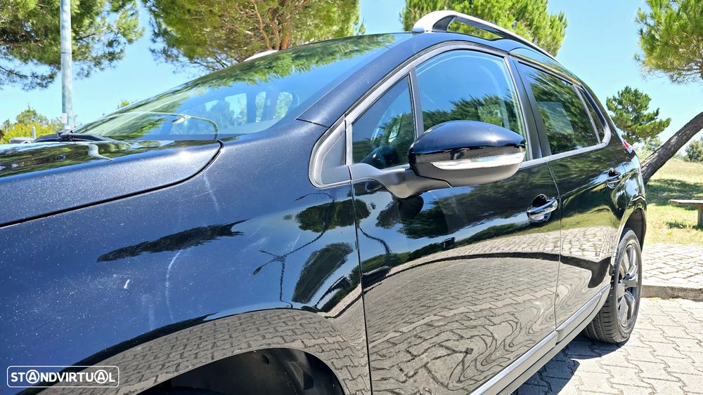 Peugeot 2008 1.6 e-HDi Allure - 17