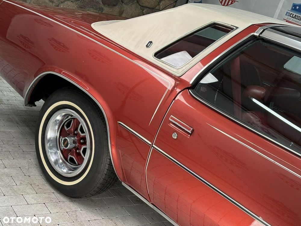 Oldsmobile Cutlass - 28