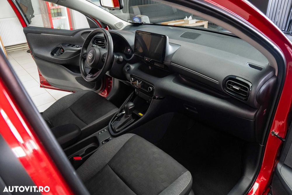 Toyota Yaris 116 1.5 VVT-i Team Deutschland - 27
