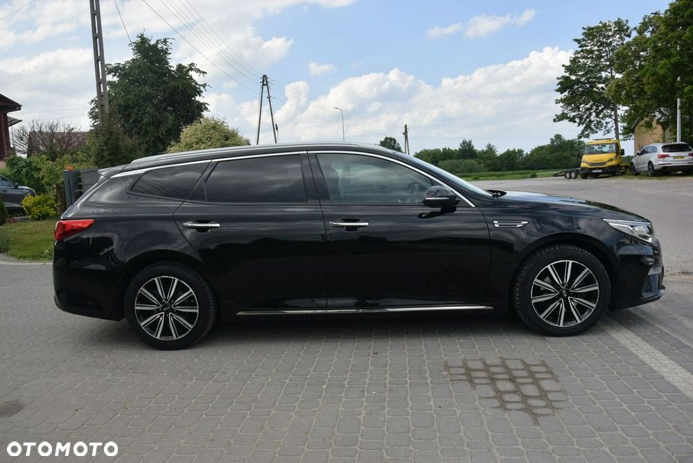 Kia Optima - 10
