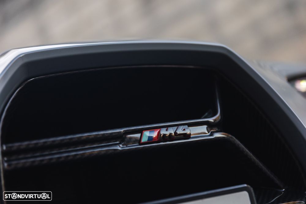 BMW M4 Competition - 12