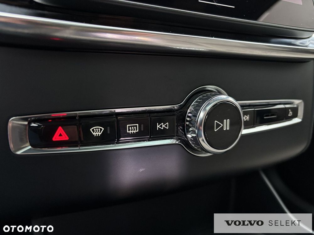 Volvo XC 90 - 18