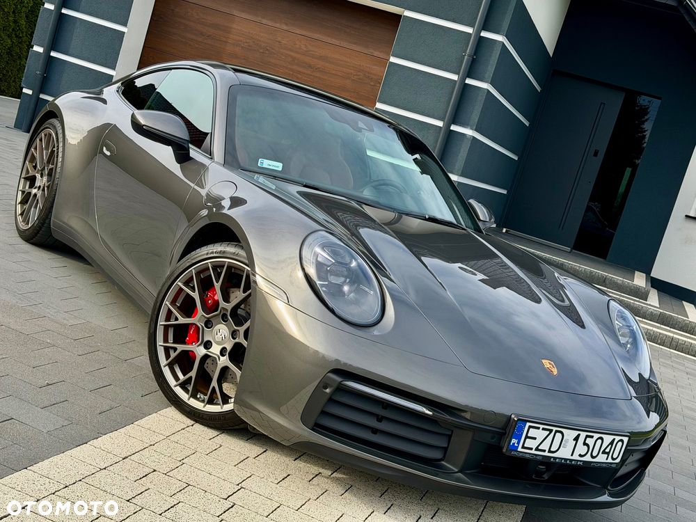 Porsche 911 Carrera 4S - 2