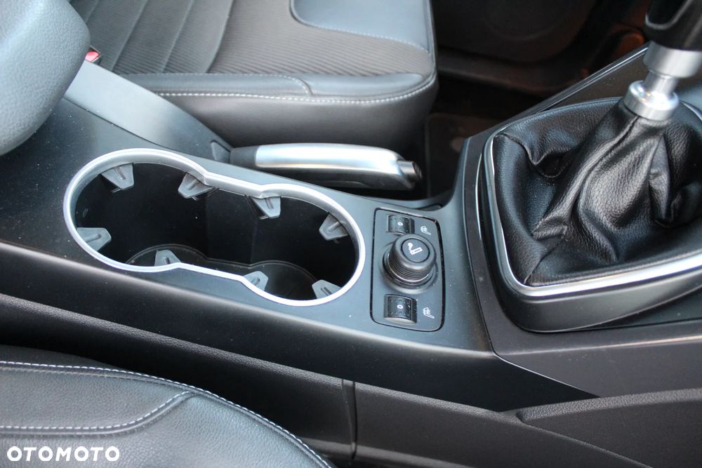 Ford Kuga 2.0 TDCi 4WD Titanium - 17