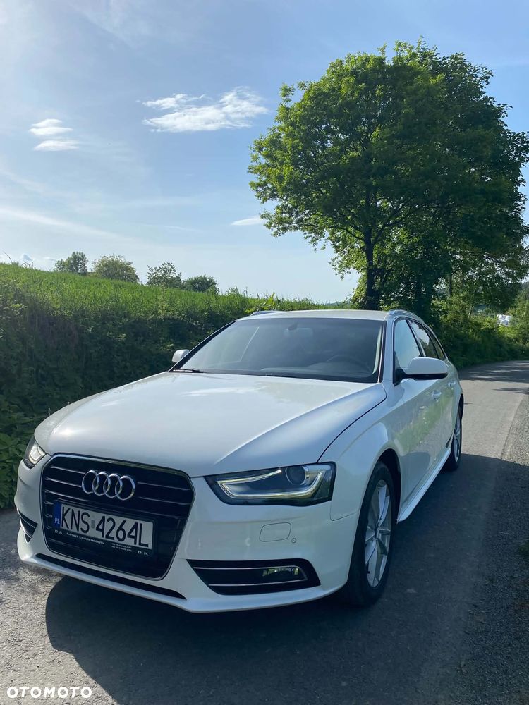 Audi A4 Avant 2.0 TDI DPF quattro S tronic Ambiente - 2