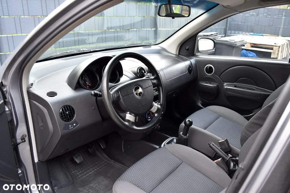 Chevrolet Aveo 1.2 Star (abs) - 17