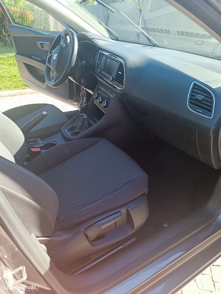 SEAT Leon ST 1.6 TDI Style Ecomotive - 11