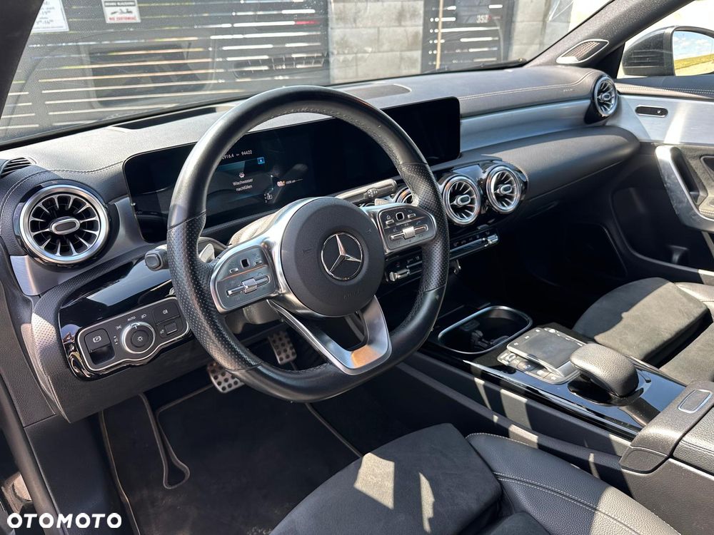 Mercedes-Benz CLA - 6