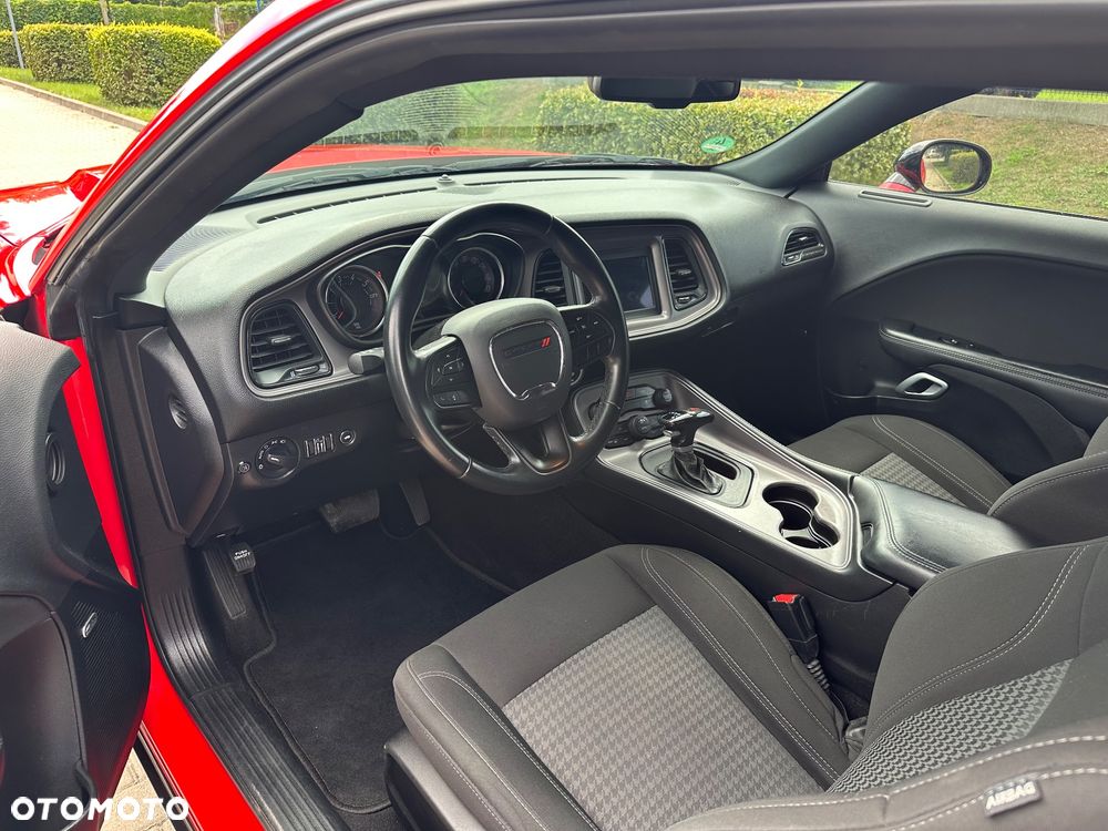 Dodge Challenger 3.6 SXT Plus - 15